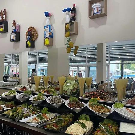 Grand Nirvana 호텔 4*