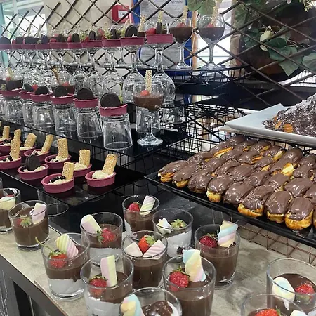 호텔 Grand Nirvana 4*