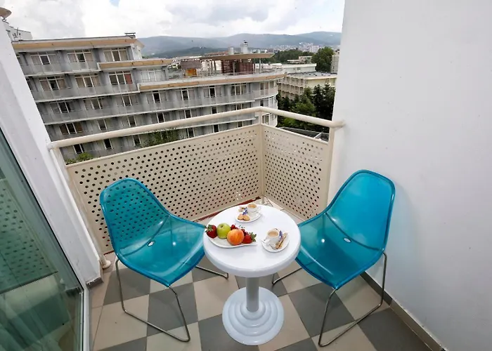 Hotel Grand Nirvana Sluneční pobřeží