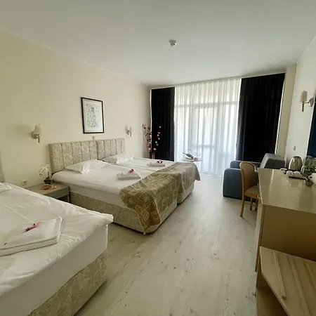 Grand Nirvana Hotel Slantschew brjag