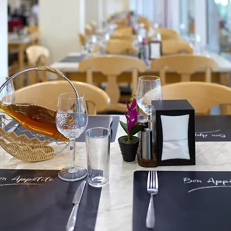 Grand Nirvana 4* ساني بيتش