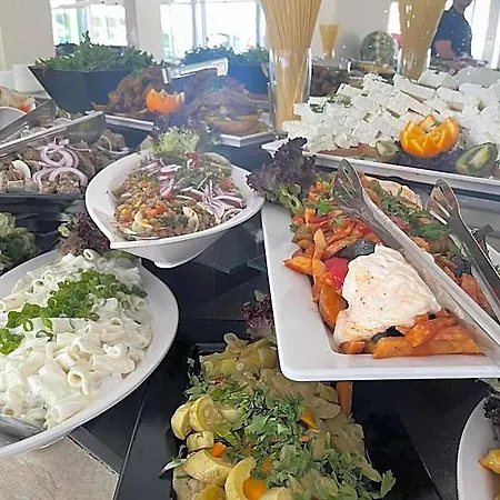 Grand Nirvana 4* ساني بيتش