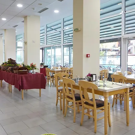 Grand Nirvana Hotel Sluneční pobřeží