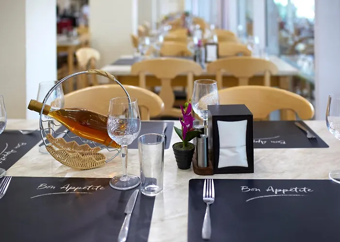 гранд нирвана - ол инклузив&безплатен чадър и шезлонг на плажа 4* Слънчев бряг